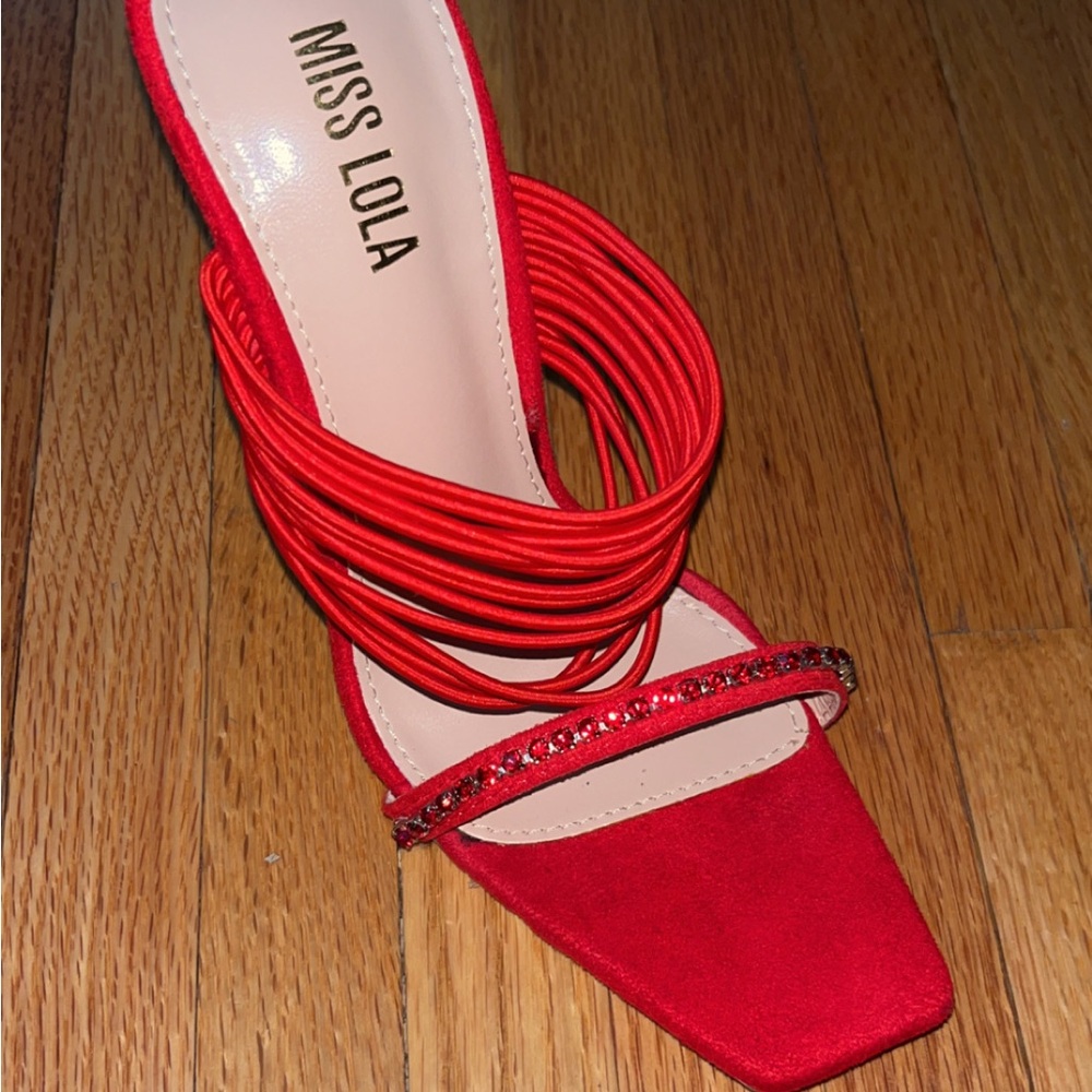 Miss Lola Slip On Heels